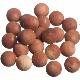 831042003069 INTERNATIONAL INNOVATIONS Cedar Wood Balls Pack