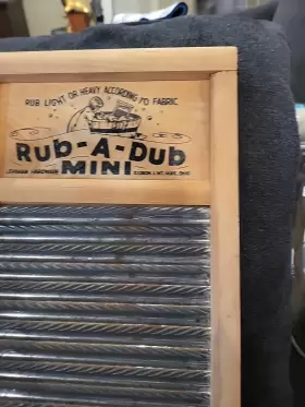 2033L LEHMANS Galvanized Manual Washboard Rub Dub Crimp #3
